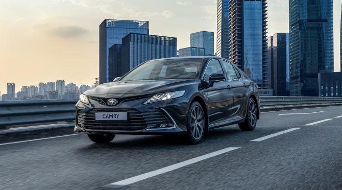 Petersburg plant Toyota began production of the updated Camry sedan